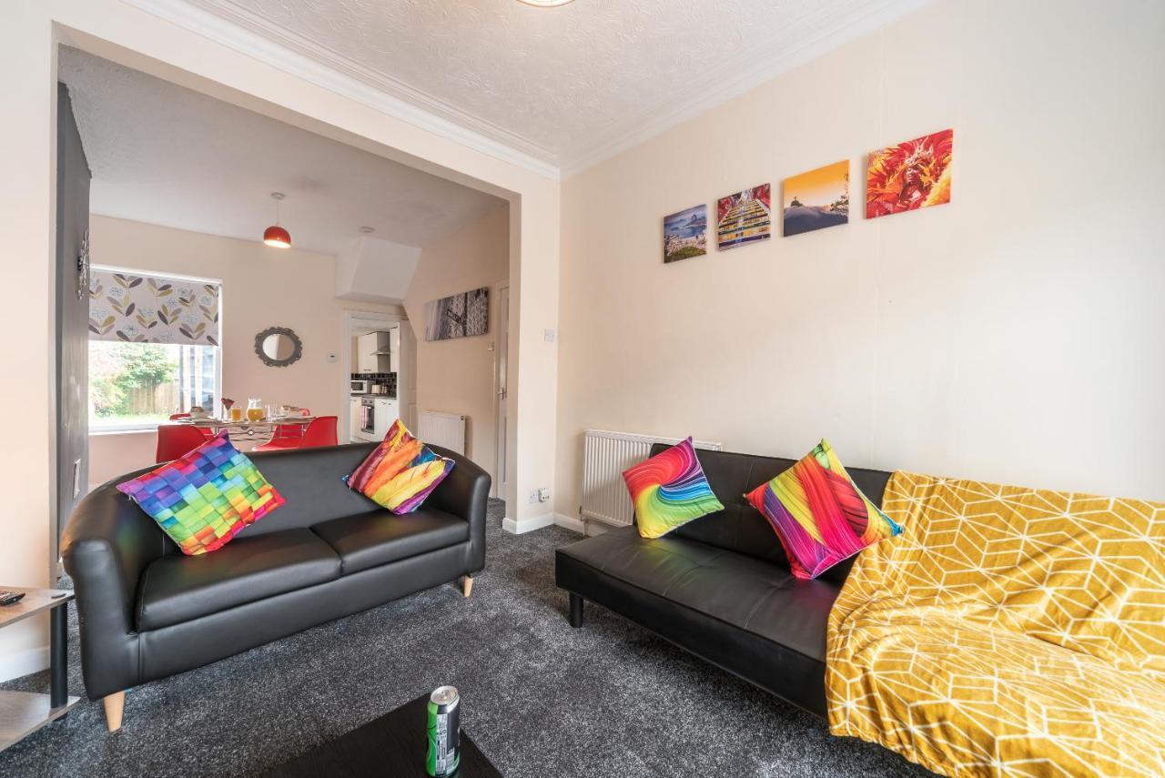 Jesouth 3 Bed Home In Central Hull -Garden Sleeps 6 Kingston upon Hull Buitenkant foto